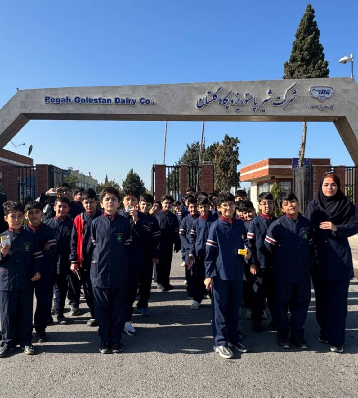 کودکستان و دبستان پسرانه ذهن برتر